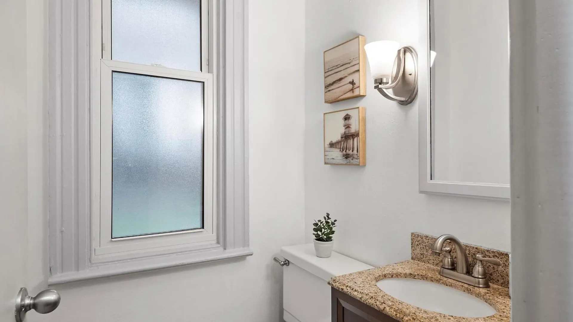 Homestay Oakland, Pittsburgh !A Modern And Stylish Private Bedroom With Shared Bathroom